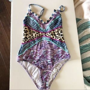 Women’s One Piece Swimsuit!